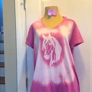 Bleached horse head shirt Xlarge. Free earrings